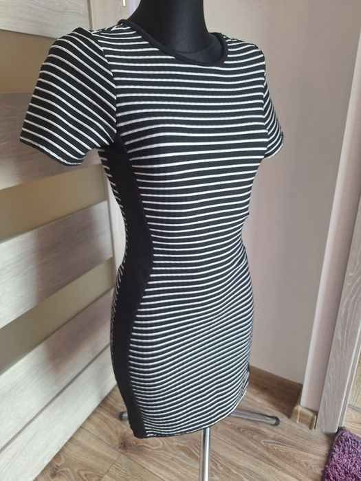 Sukienka dresowa sportowa S