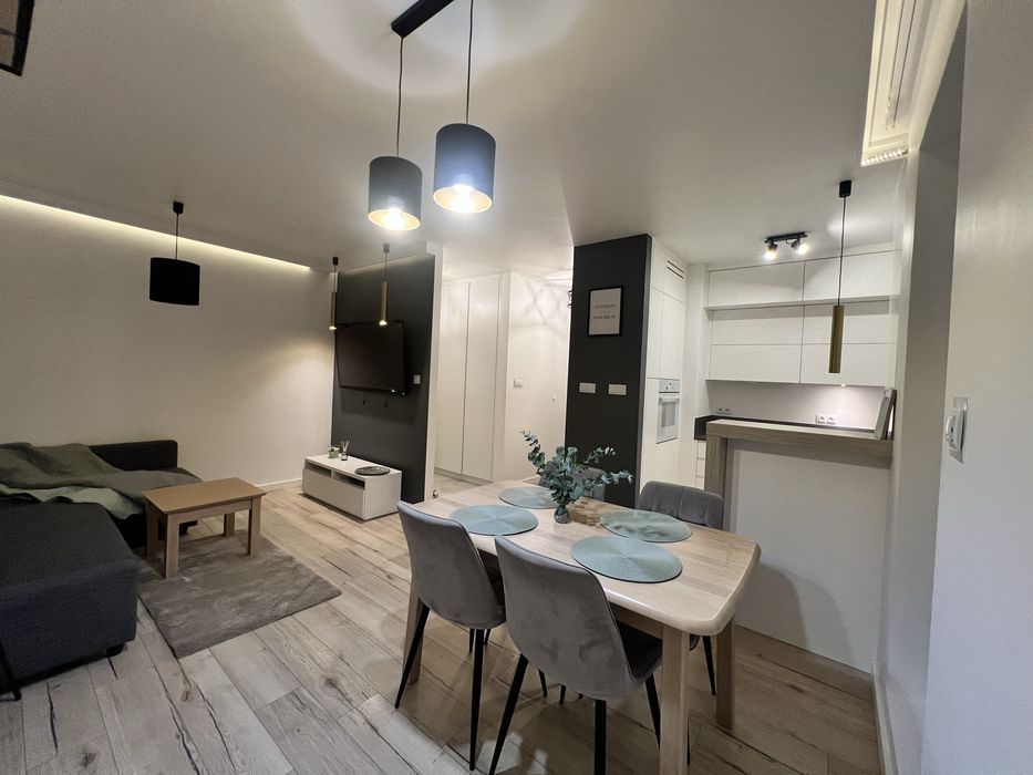 Do wynajęcia komfortowe 3-pokojowe mieszkanie – 55 m² | Apartamentowiec Rawelin
