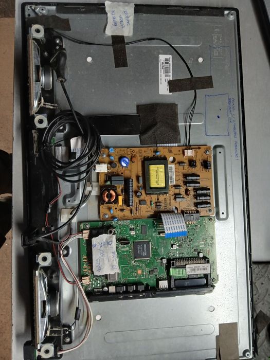 PEÇAS - TV LED 24" - Orima OR24265 (Vestel) - Fonte 17IPS61-3