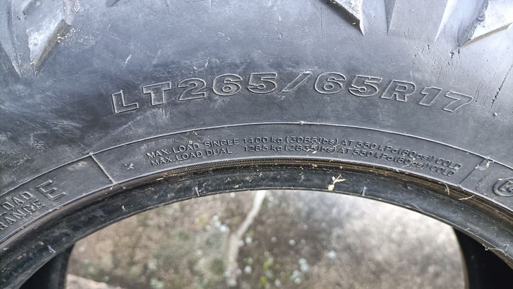 4 pneus Maxxis RAZR