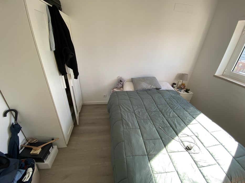 Quartos Remodelados com Cama de Casal – A 5 min do Braga Parque