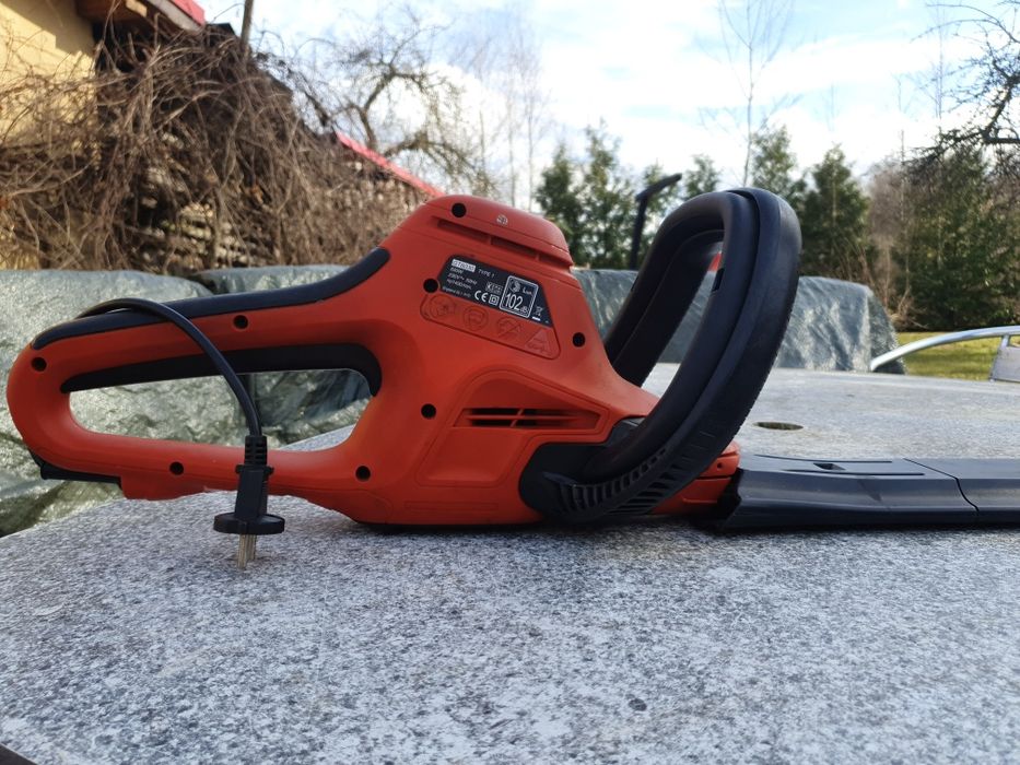 Nożyce do żywopłotu Black&Decker