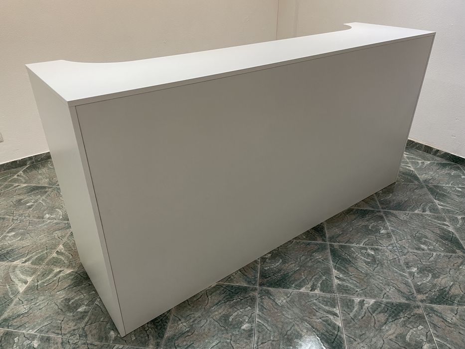 Balcão 225cm x 110cm