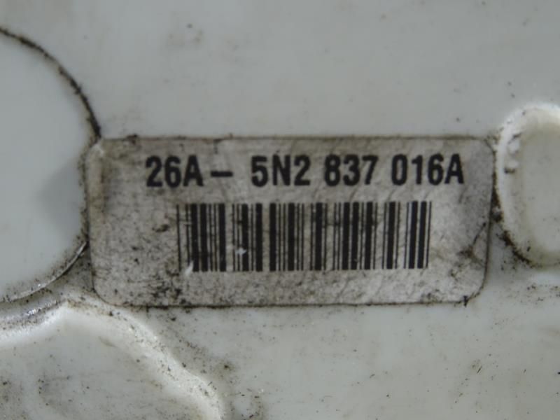 Fechadura / fecho porta frente direito SEAT Ibiza IV SportCoupe (6J1,