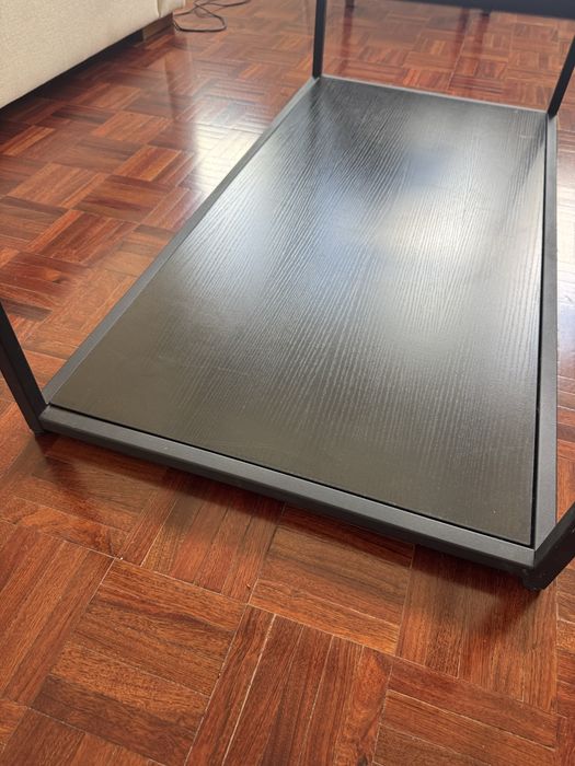 Mesa de centro/apoio IKEA