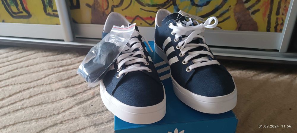 Adidas court vantage high hotsell