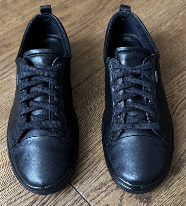 Ecco Soft шкіряні кросівки Gore-tex р.39 (25 см)