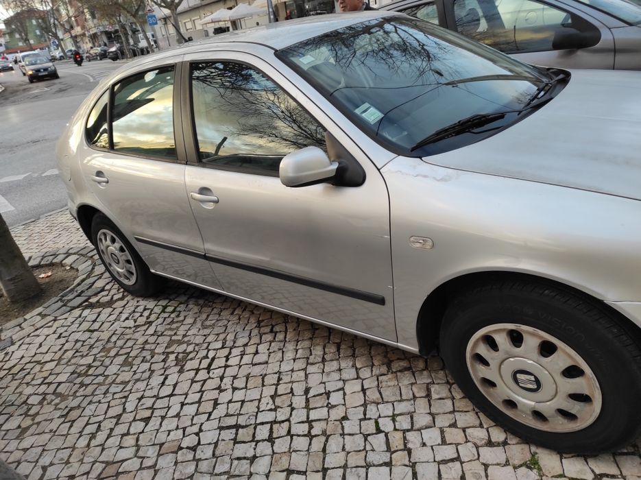 SEAT LEON Ano 2000