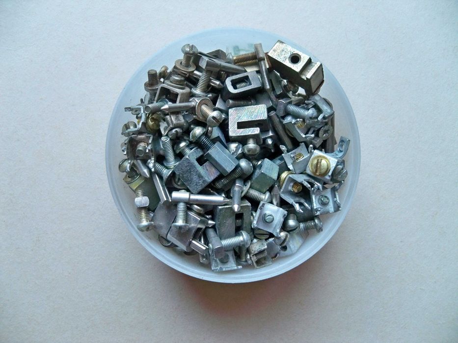 Шайба М3, шайба гровер М3, Винты М2, Винты М5 нержавейка.