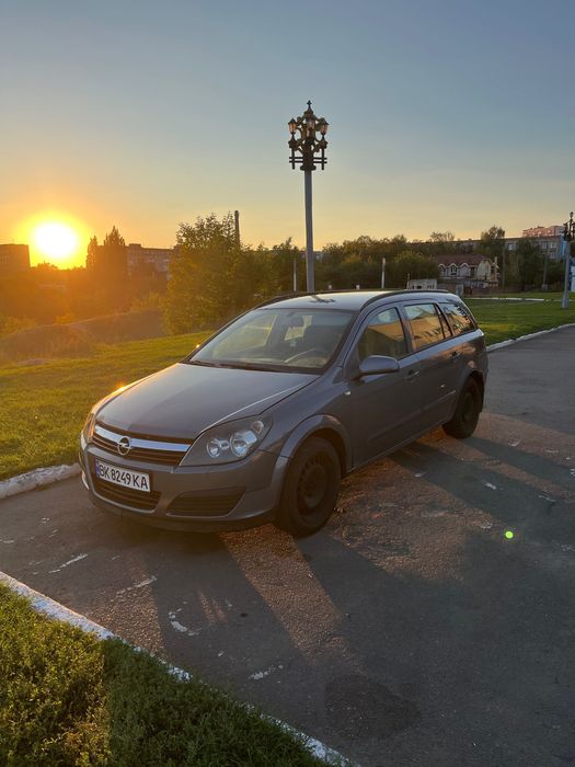 Opel Astra H 1.9cdi