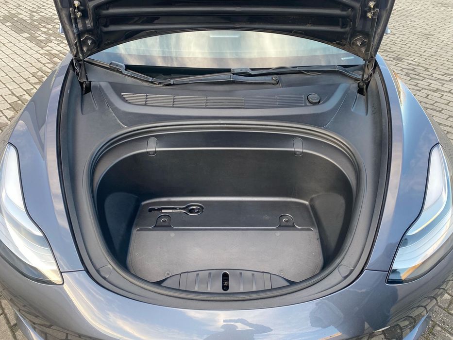 Tesla Model 3 SR+ 325cv
