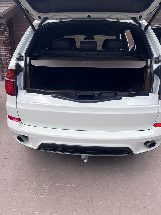 Продам своє авто х5