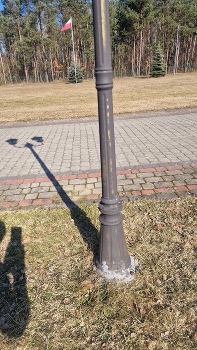 Lampa ogrodowa aluminiowa