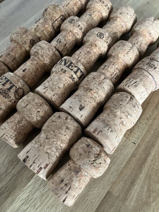 Korki od win musujących - 20 szt.