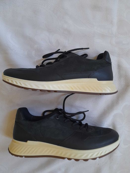 buty sportowe damskie ECCO ST-1 SUPER SKÓRA