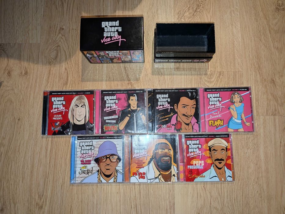 Rzadki Box z GTA Vice City - Komplet
