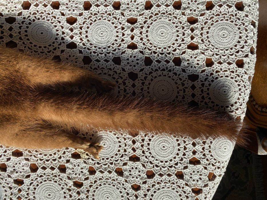 Estola de vison castanho claro