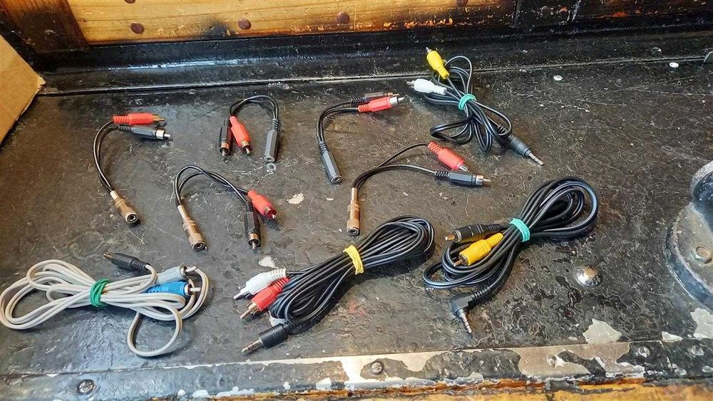 Кабель-переходник 2XRCA штекер - 3.5mm Jack стерео-папа/мама