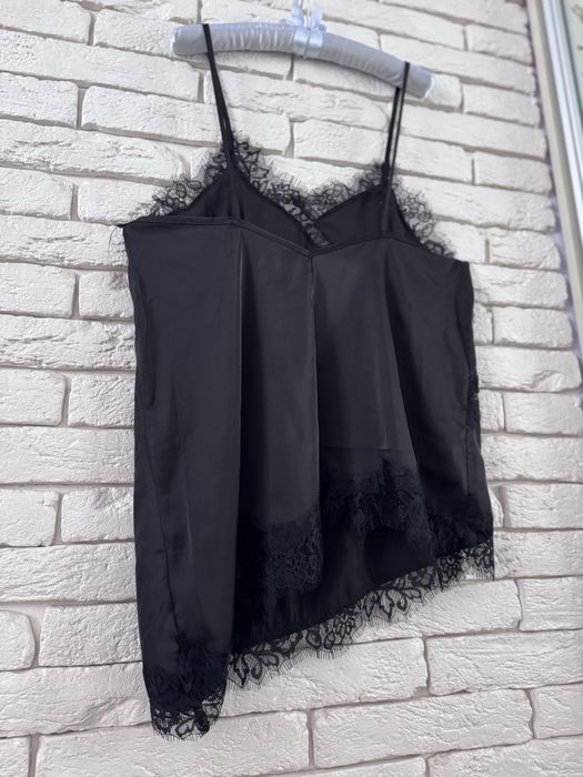 Блузка майка з мереживом