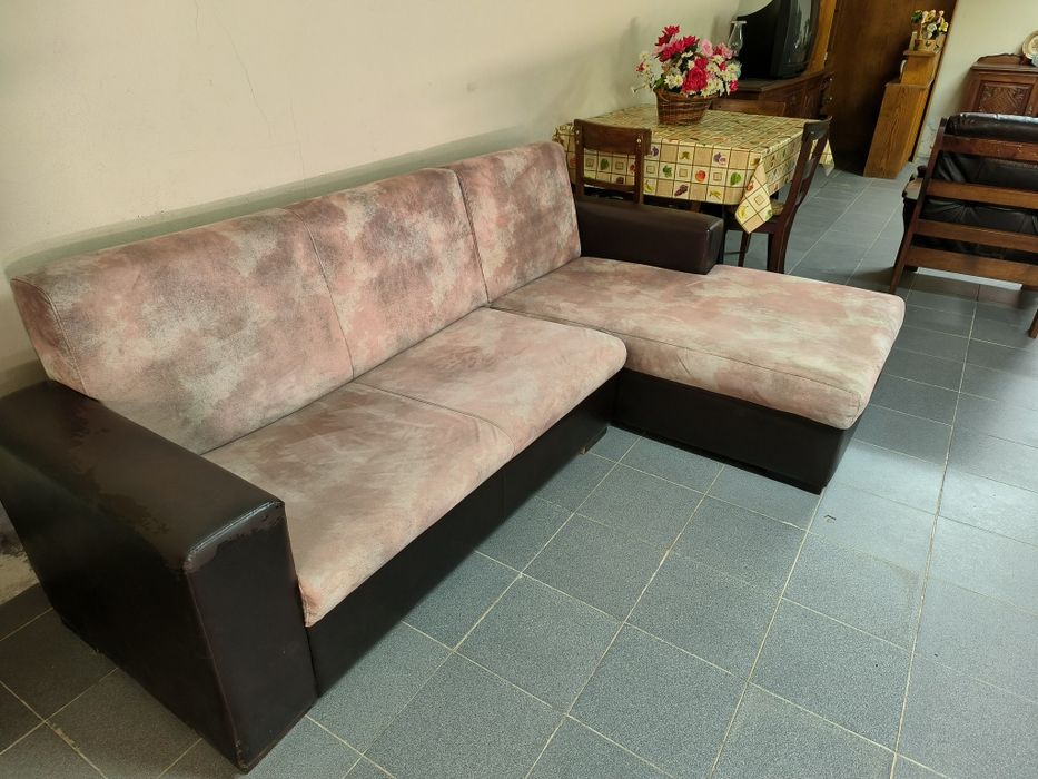 Sofá com Chaise Longue