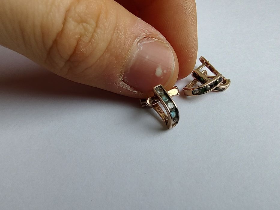 Золоті сережки "доріжки" з фіанітами