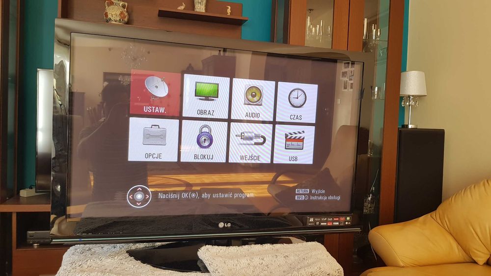 Sprzedam TV LG 42 plazma (opis)