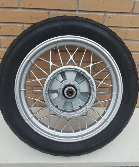 Roda trás mota  Bmw