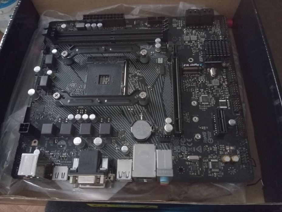 Не актуально Материнська плата "asrock b550m HDV". Читайте опис