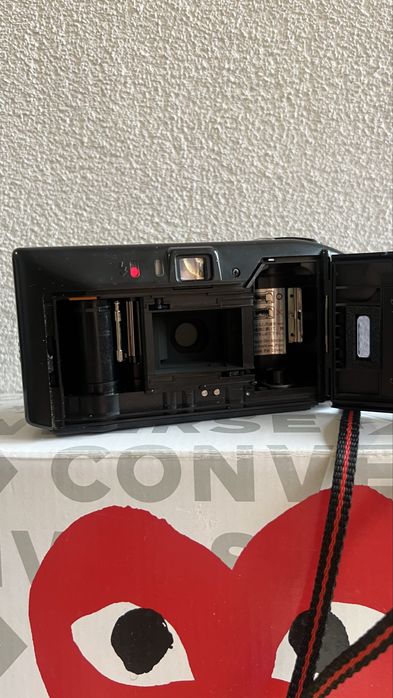 Yashica j-2 AF плівкова камера