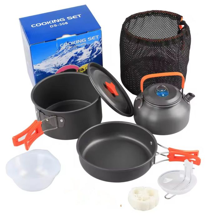 Комплект туристичного посуду