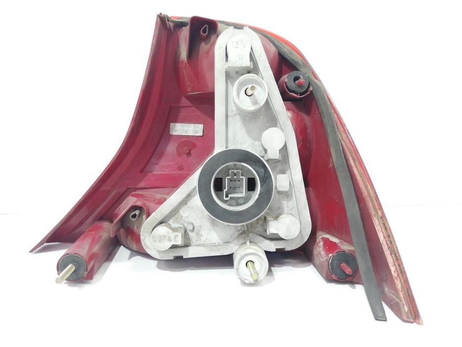 FAROLIM TRASEIRO ESQUERDO FORD FOCUS SEDAN 2002