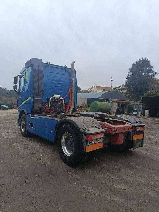 Volvo FH 460 – 4x4 | 2 Eixos | 2016