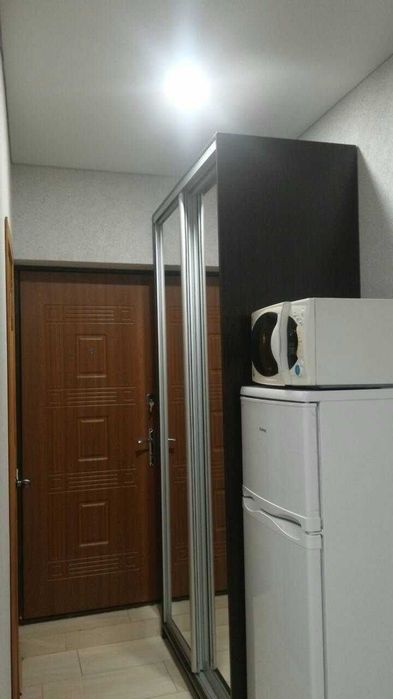 Продам гостинку повний фарш - вулиця Велика Панасівська...