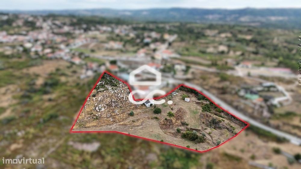 Terreno com 12866m2 em Chaves com viabilidade de construção, armazém e