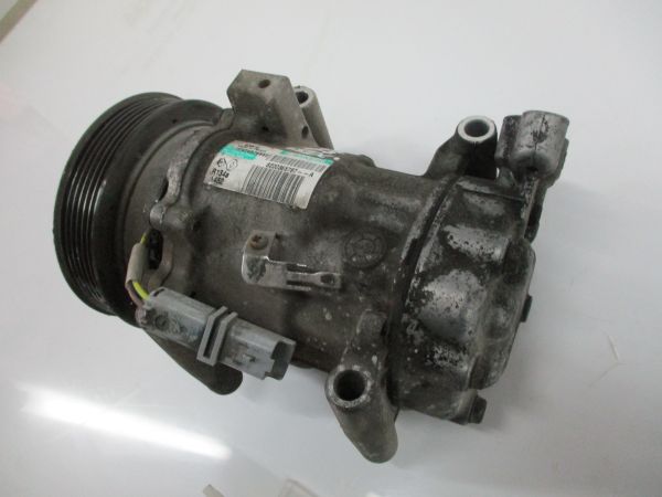 Compressor AC RENAULT Clio III (BR0/1, CR0/1)