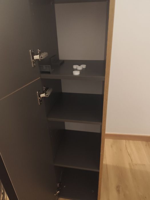 Armário de casa de banho novo