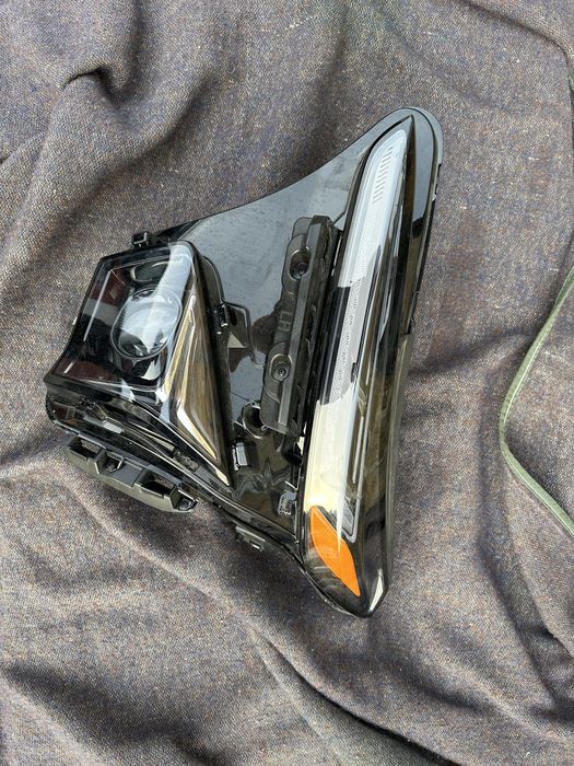 Фара болт ЄВ ЄЮВ bolt EV EUV 17-23 ціна за одну фару