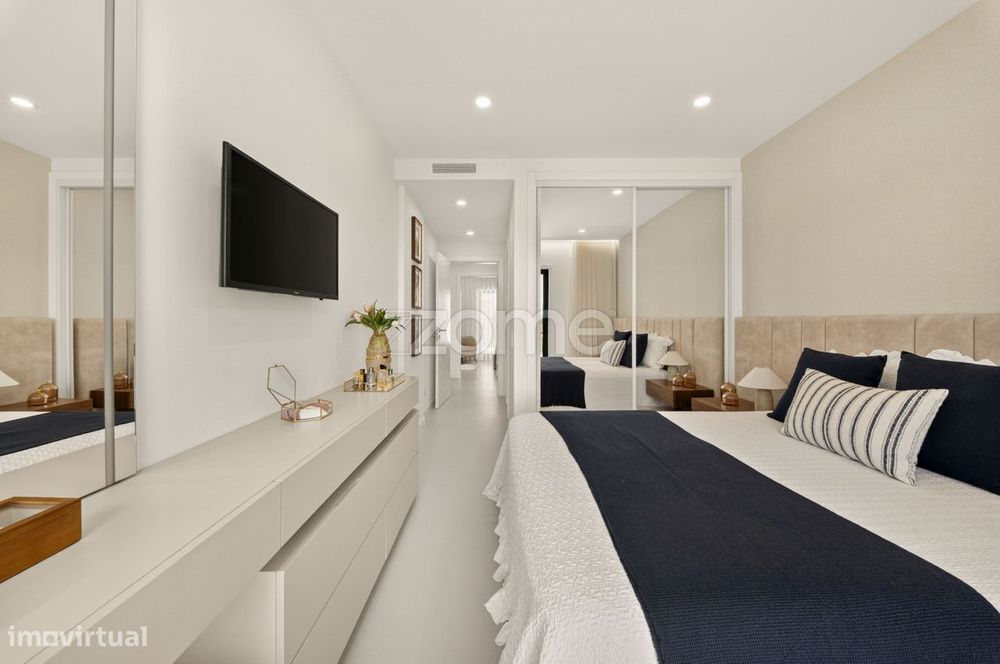 Apartamento T3 com 3 lugares de garagem no Bairro Novo da Abóboda