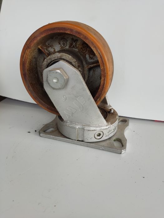 Koła magazynowe do ekstremalnych obciążeń