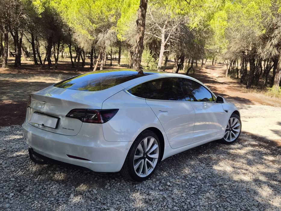 Tesla model 3 dual motors long range2019 — photo 3