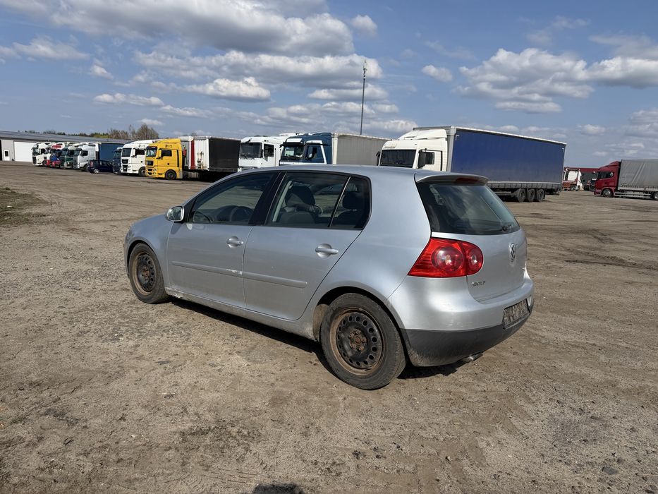 Volkswagen Golf 5 2004 рік 2.0дизель 6 передач