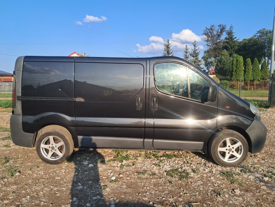 Nissan Pimaster 1.9  Polecam