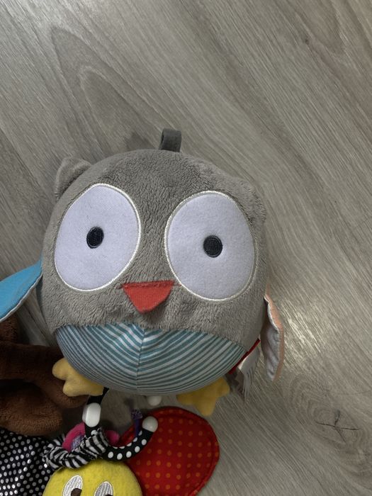 Музичні іграшки на каляску тканинна книжечка моя ферма