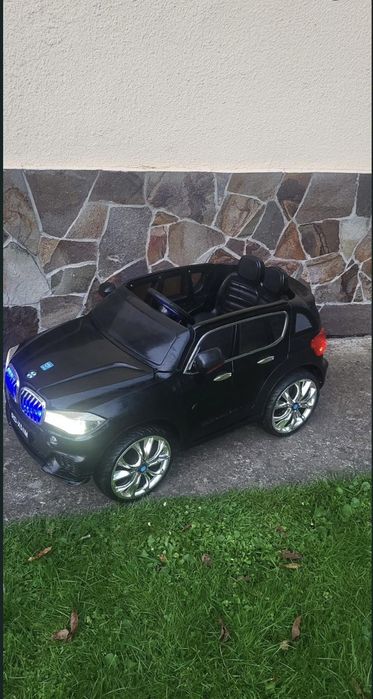 Дитячий електромобіль BMW X5!