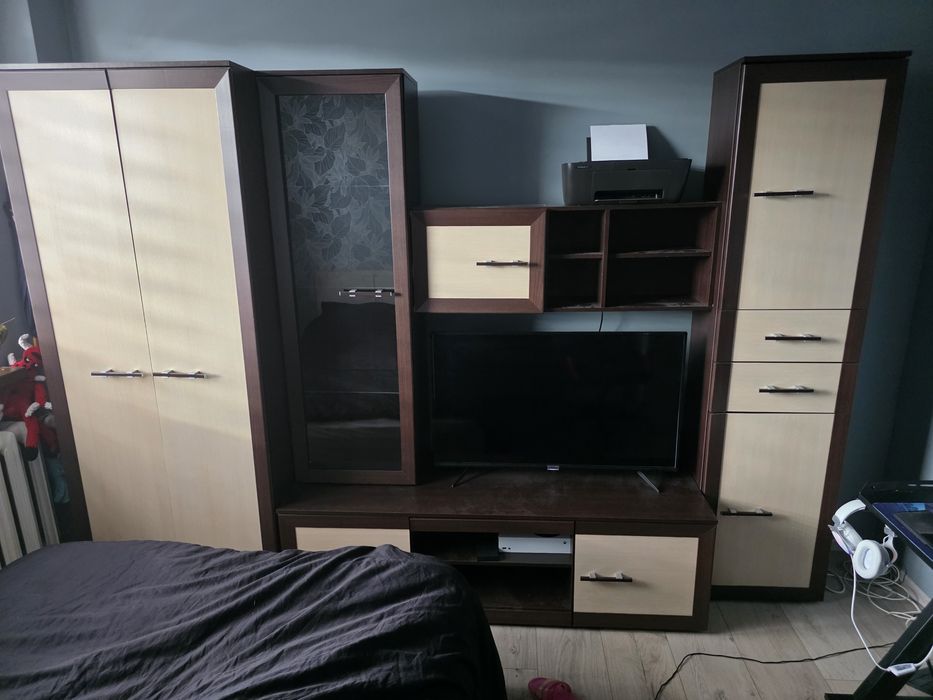 Meblościanka oddam za darmo