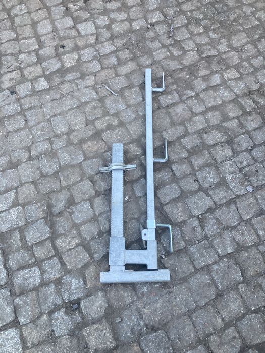 Peri PUC słupki BHP, poręcze BHP