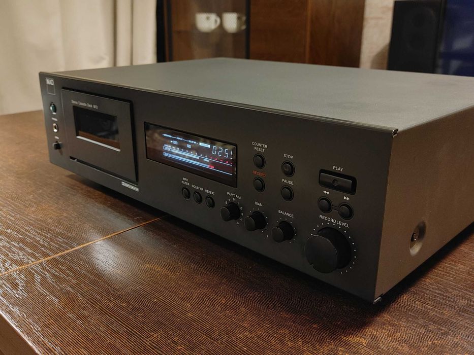 Magnetofon kasetowy typu deck firmy NAD model 613 Poznań Rataje • OLX.pl