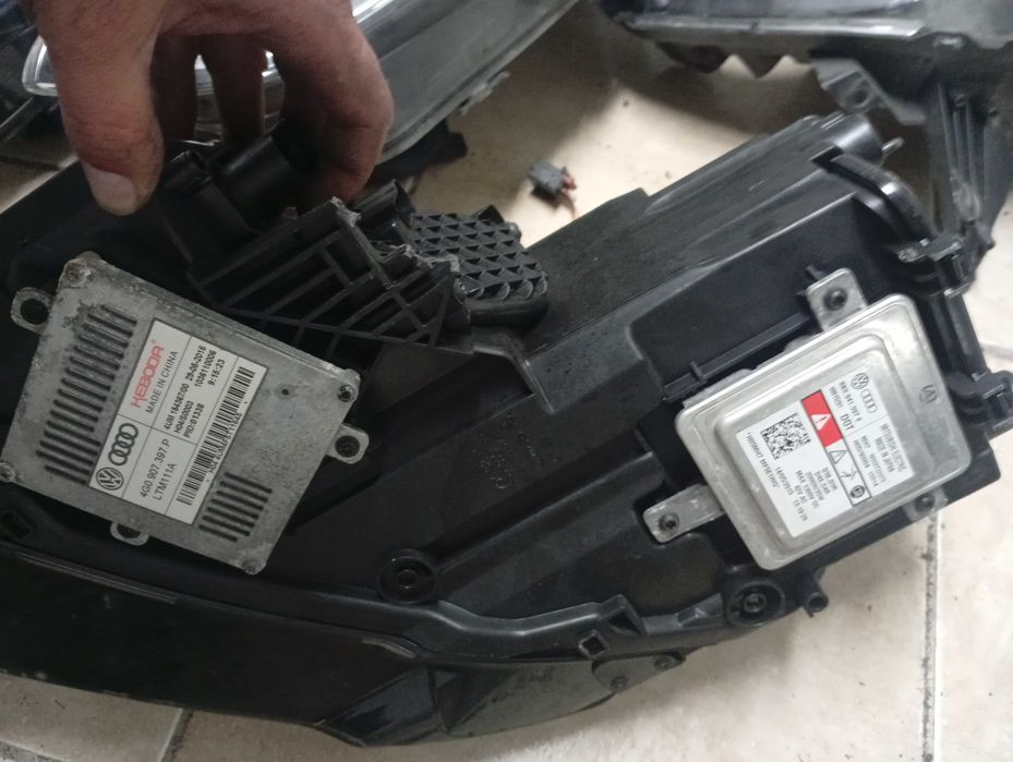farol drt xenon-led audi a1 8XF