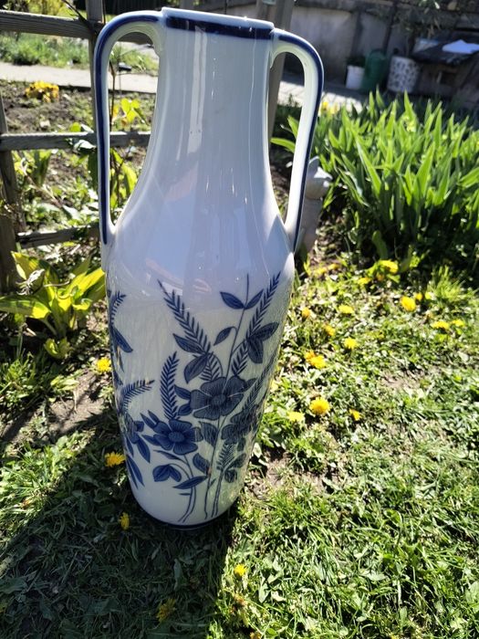 Wazon -amfora Ćmielów