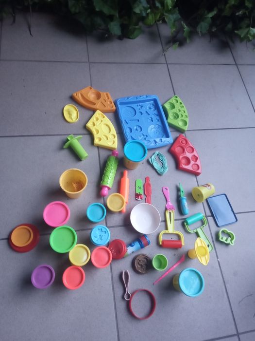Zestaw dla dzieci playdoh używane